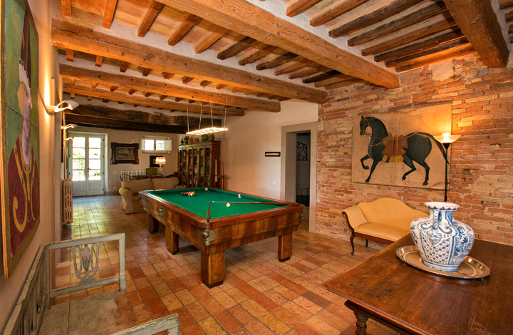 monteduccia-livingroom-4
